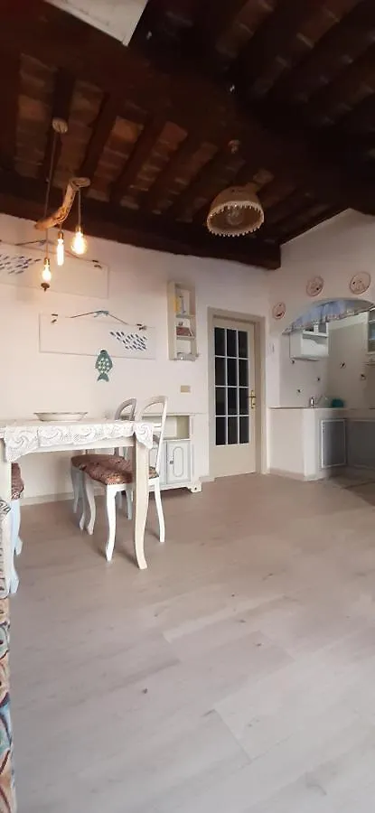 Casina Del Castello Apartment Castelnuovo della Misericordia Italy